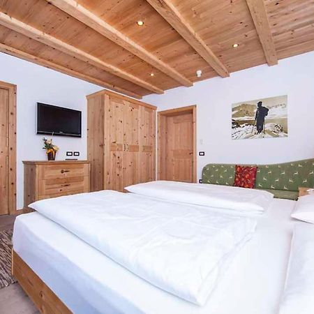 Hotel Corona Krone Сельва-ди-Валь-Гардена Экстерьер фото