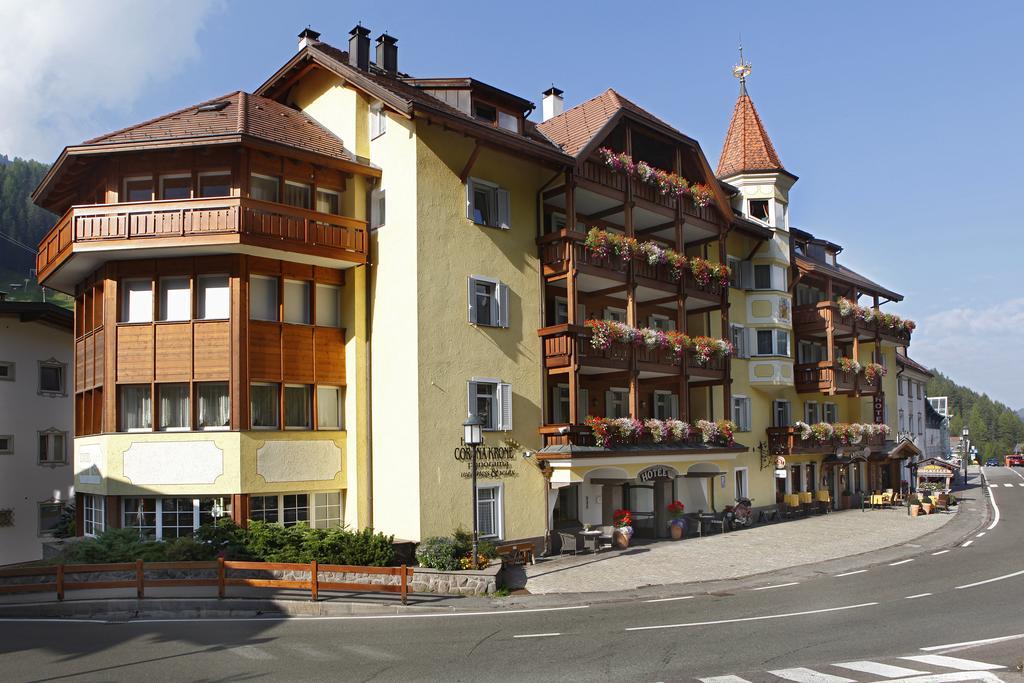 Hotel Corona Krone Сельва-ди-Валь-Гардена Экстерьер фото