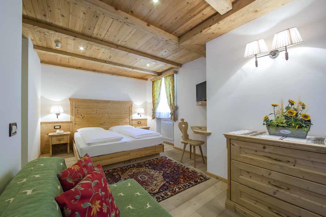 Hotel Corona Krone Сельва-ди-Валь-Гардена Экстерьер фото